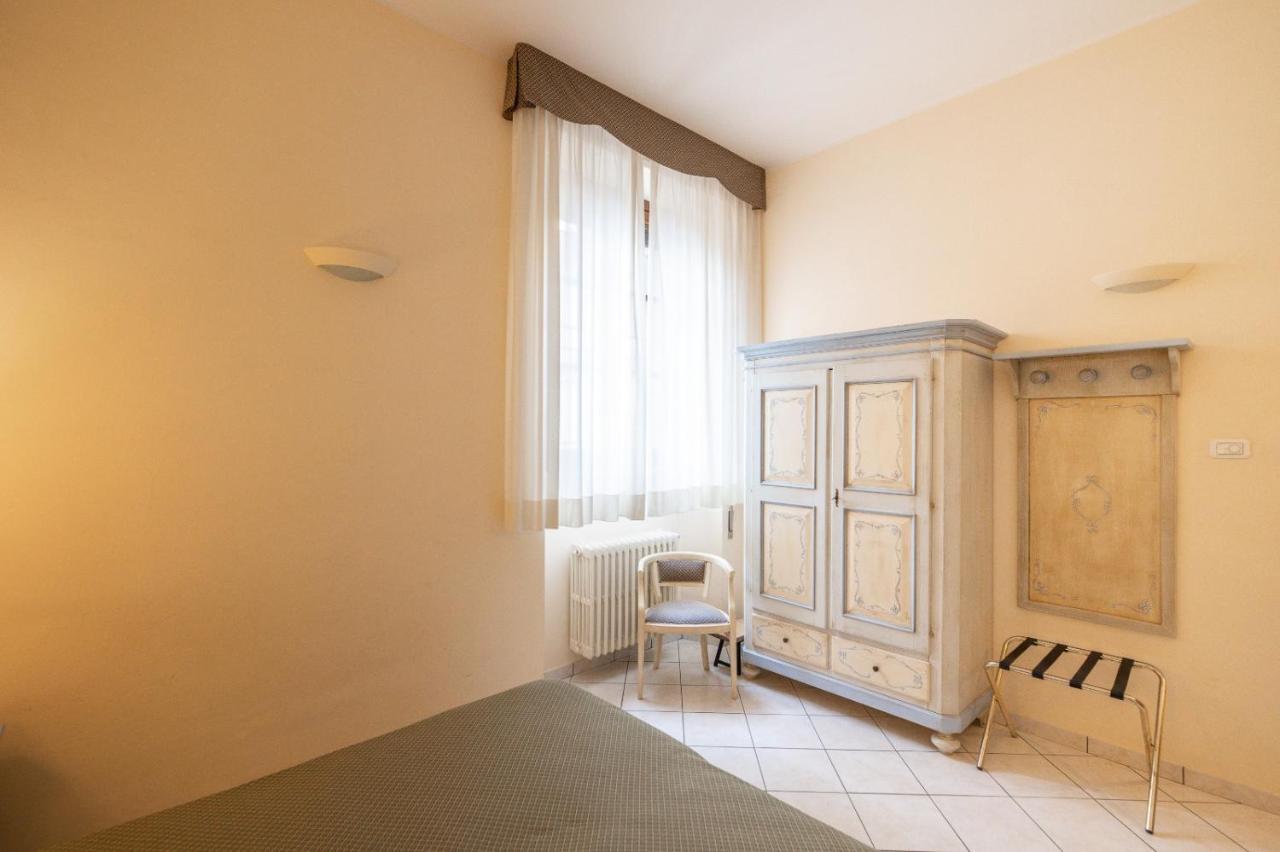 Villa Santa Margherita - B&B กอร์โตนา ภายนอก รูปภาพ